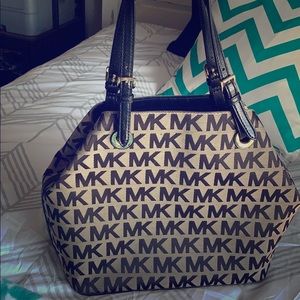 Michael Kors tote